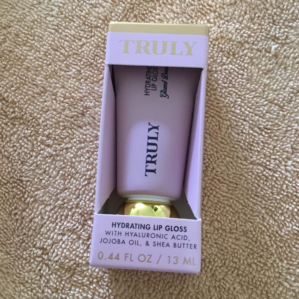 TRULY Hydrating Lip Gloss — Light Pink with Gold Accent